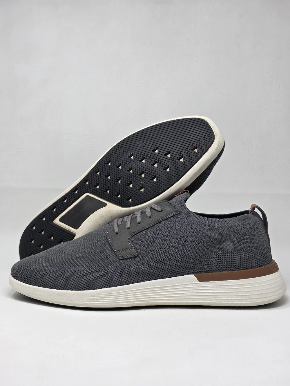Wolf & Shepherd SwiftKnit Derby Mens Gray Knit Casual Sneakers Size 14 Pre-owned